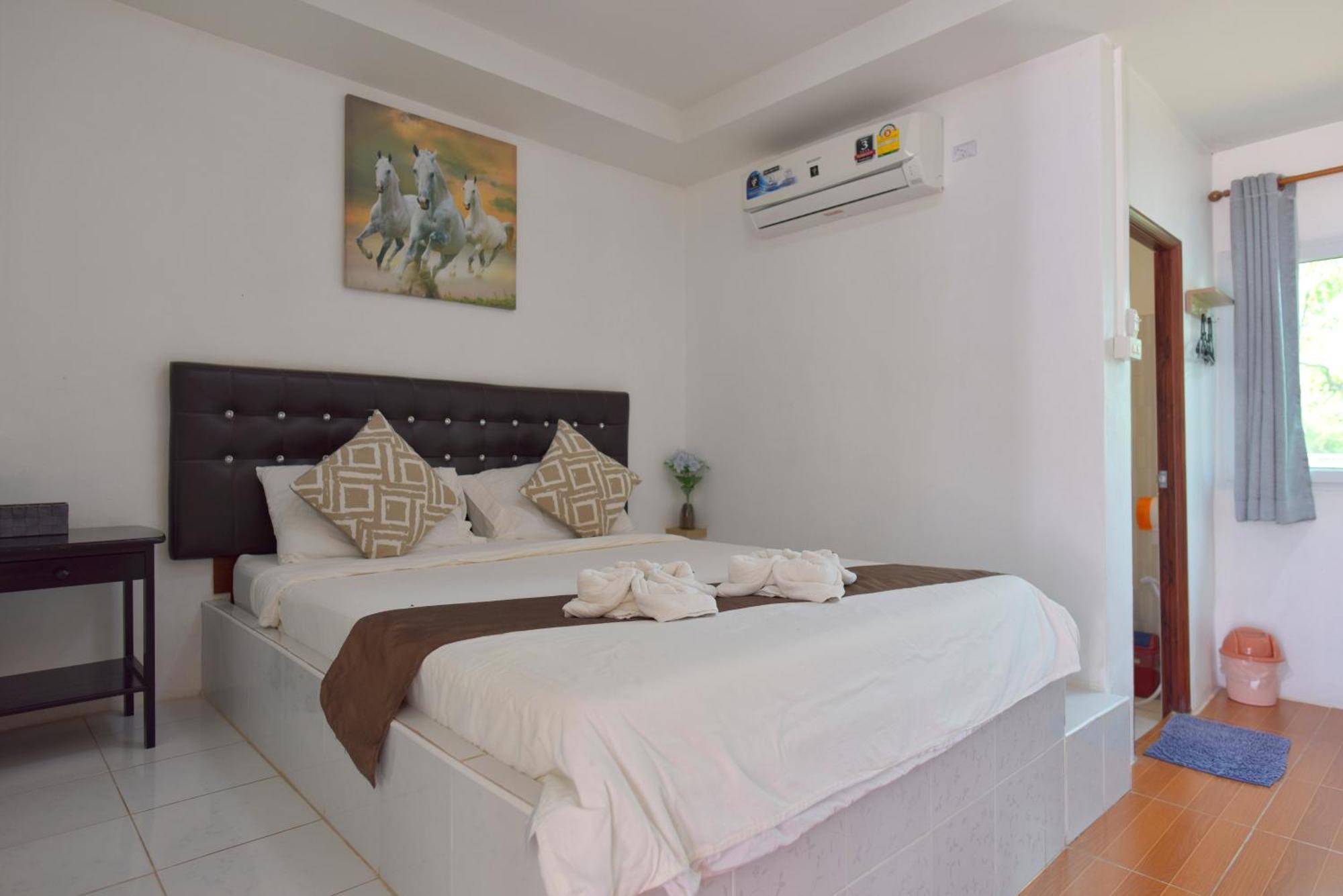 Chomduen Phu Kao Resort Non Sang الغرفة الصورة
